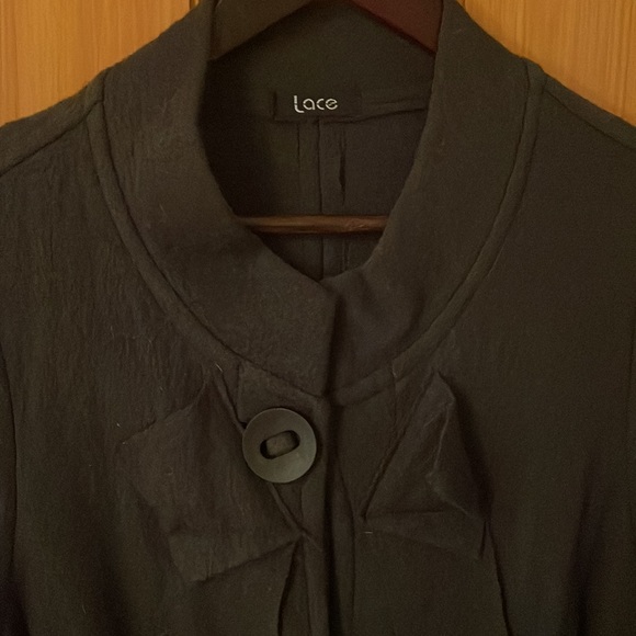 Wool ruffle coat Lace brand size small - Picture 2 of 6